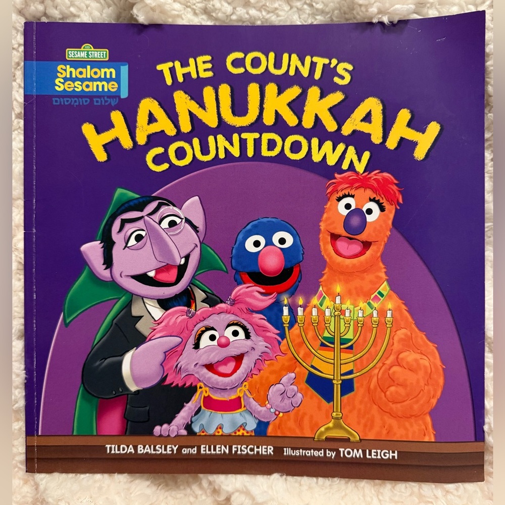 4 Sesame Street Books featuring Elmo, Big Bird, The Count, Grover, & many more - Picture 6 of 16